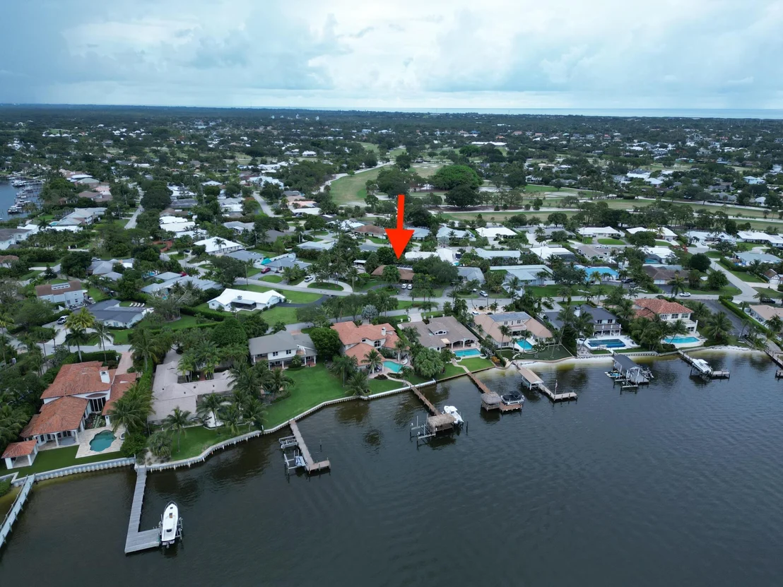 Photo of 116 River Drive