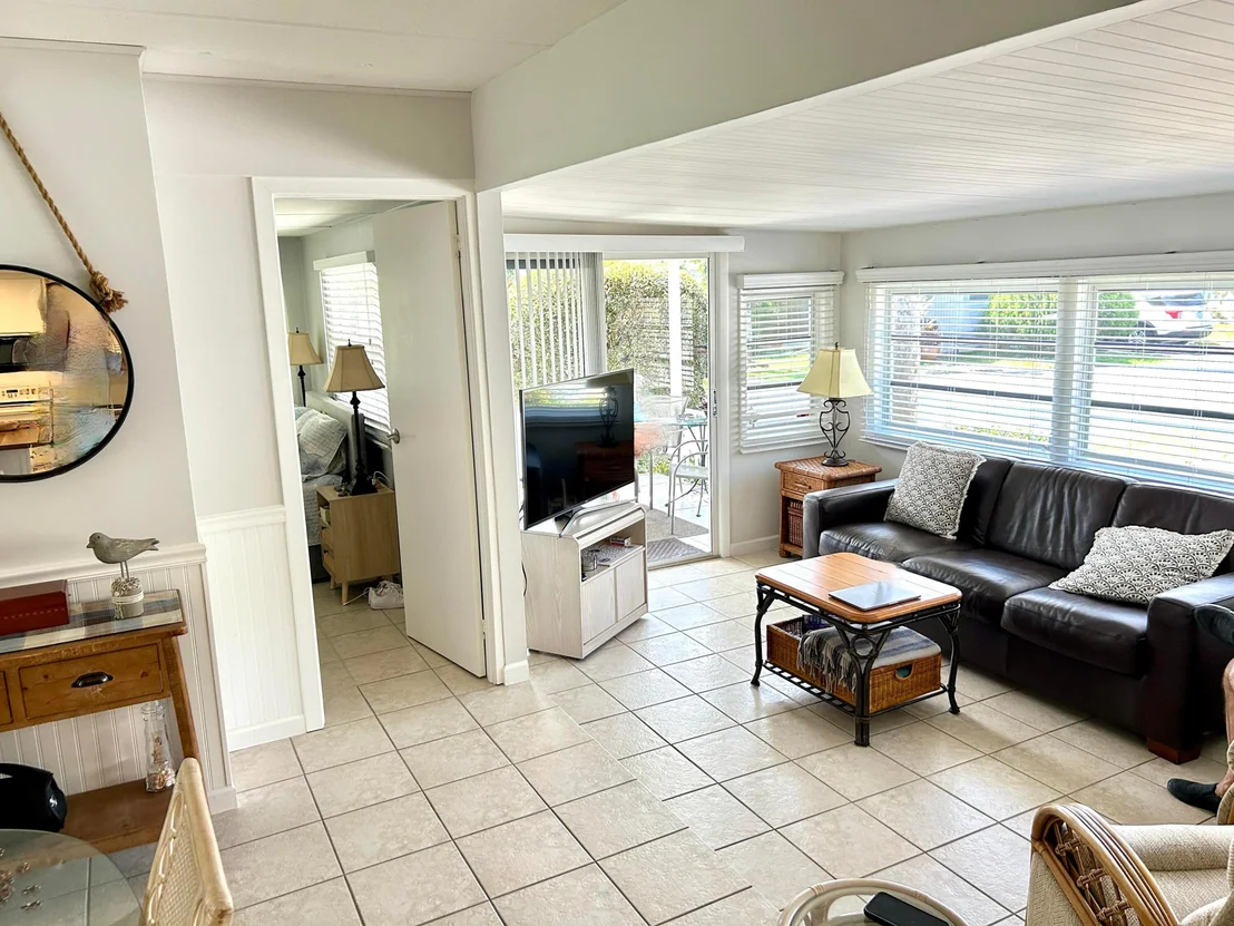 Photo of 312 Hibiscus Drive
