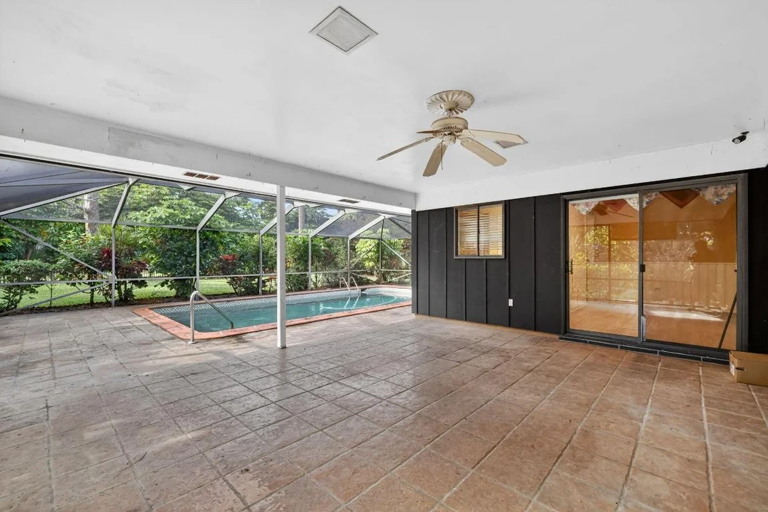 Photo of 1444 NW Spruce Ridge Drive