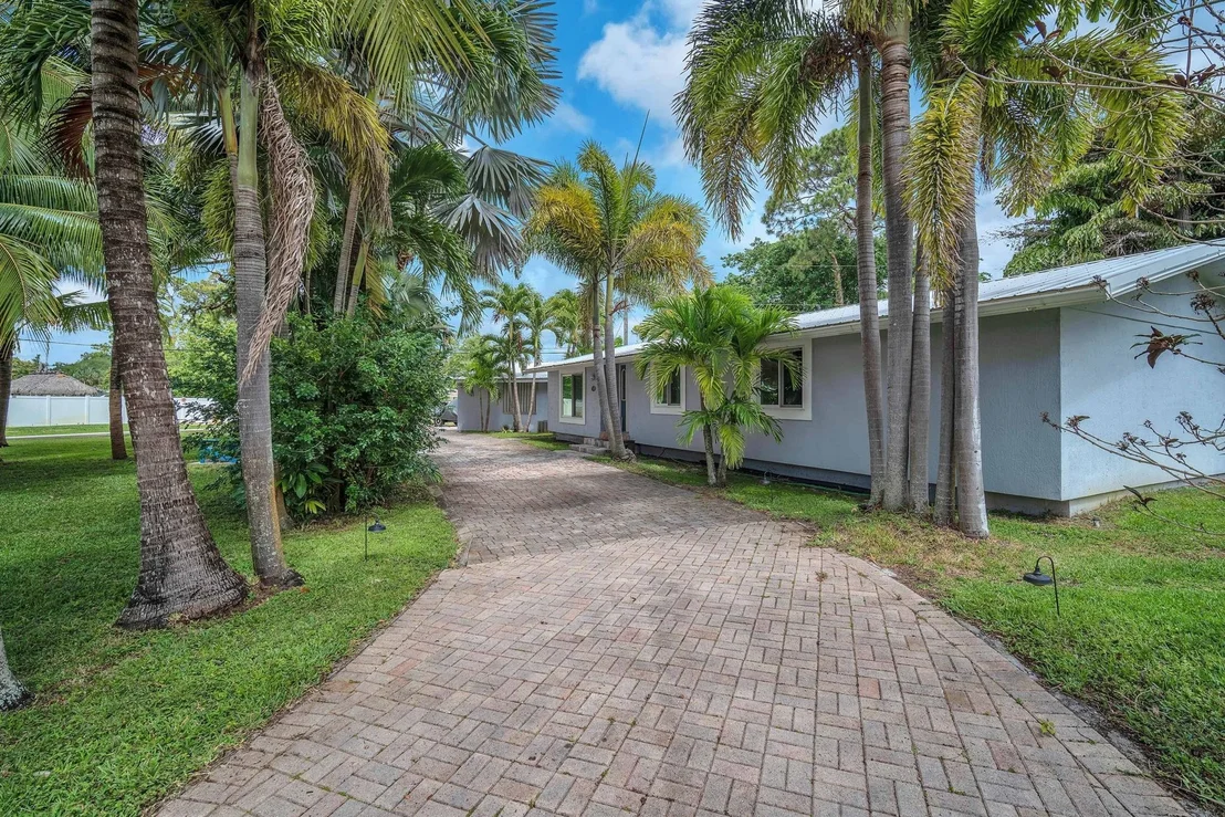 Photo of 5227 Buchanan Road