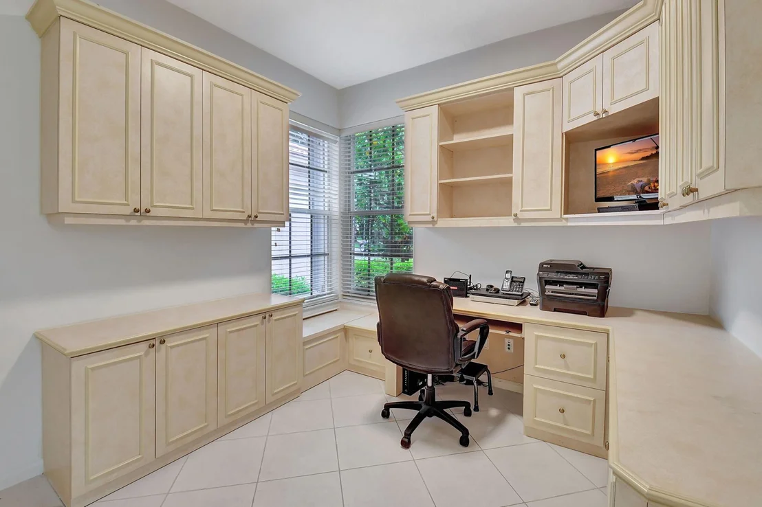 Photo of 7120 Francisco Bend Drive