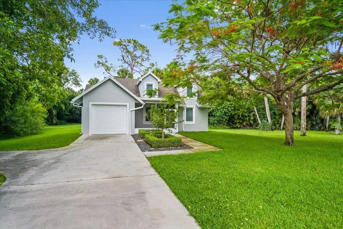 Photo of 12111 Areaca Drive