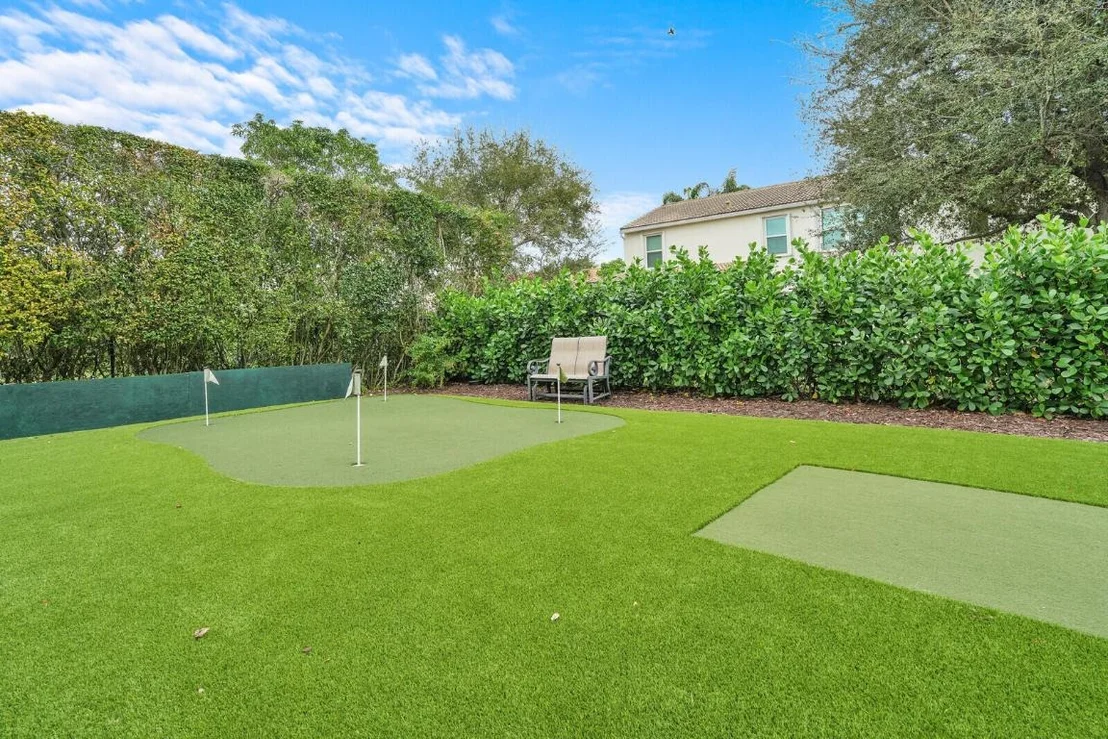 Photo of 1008 Pine Lake Circle