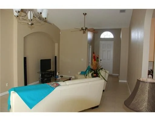 Photo of 5826 Sunberry Circle