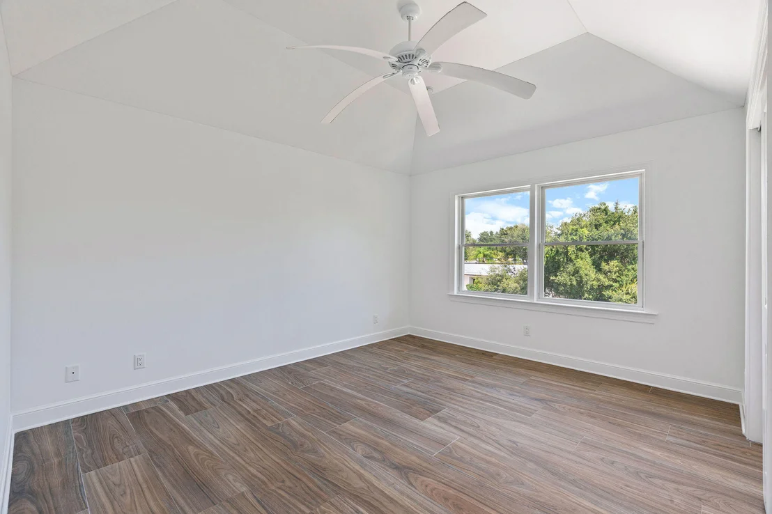 Photo of 100 NORWOOD Road
