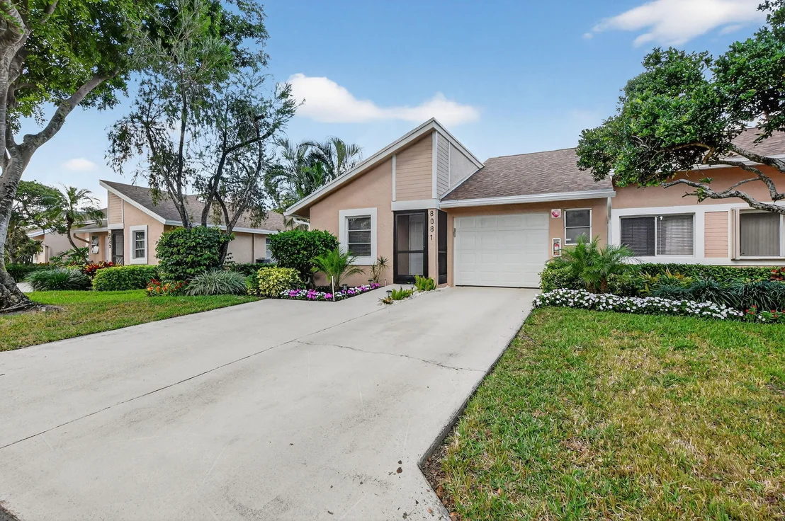 Photo of 8081 Springtree Road