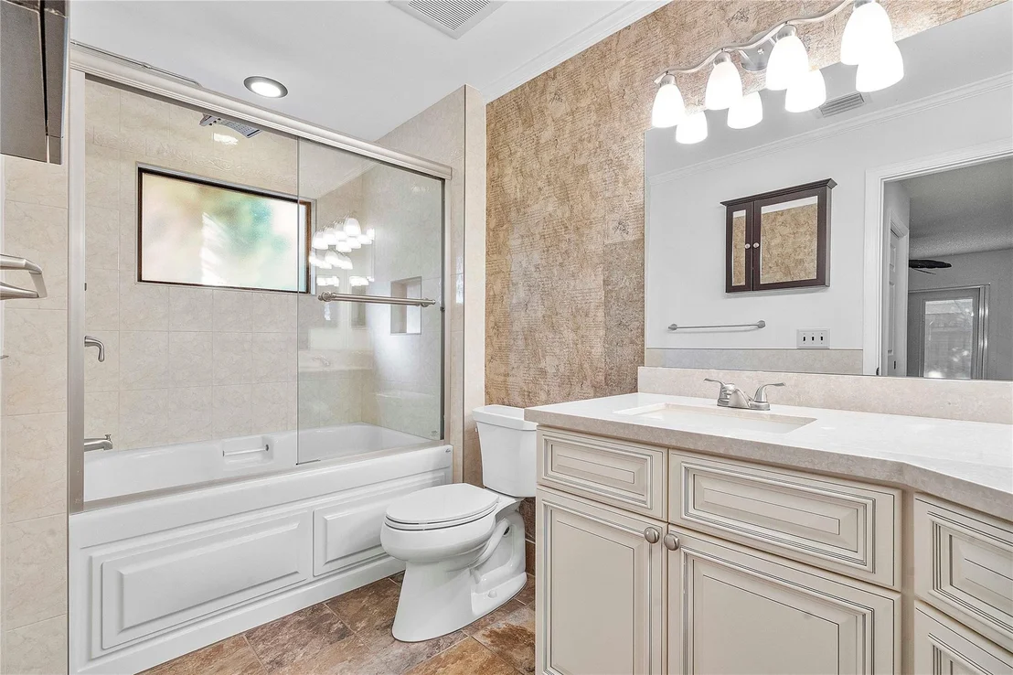 Photo of 1714 Shoreside Circle