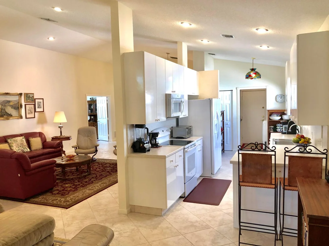 Photo of 10375 Utopia Circle E