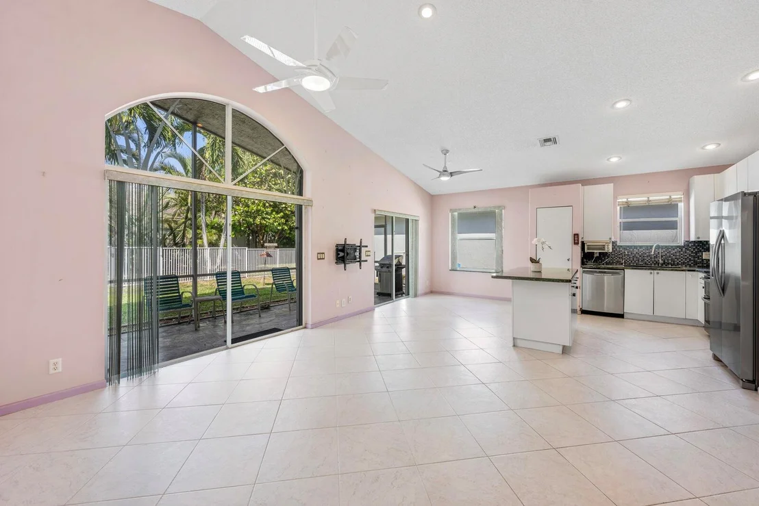 Photo of 10303 Utopia Circle N