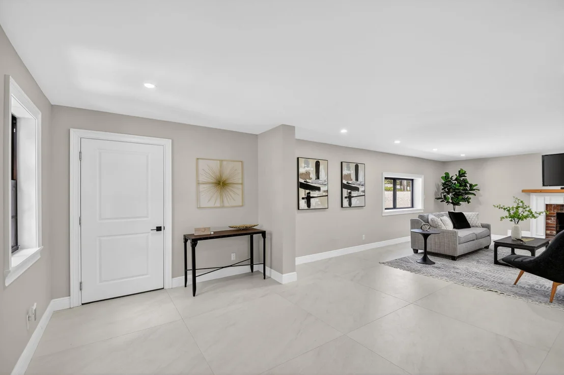 Photo of 308 Greymon Drive