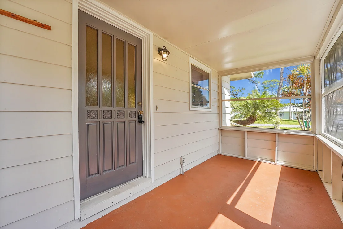 Photo of 5111 Palm Drive