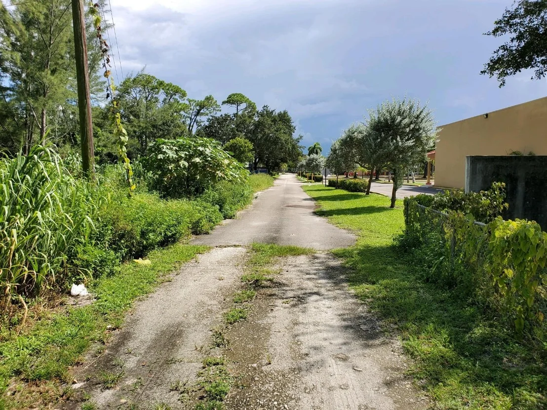 Photo of 3827 Scott Road