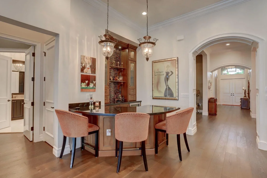 Photo of 16783 Pavilion Way