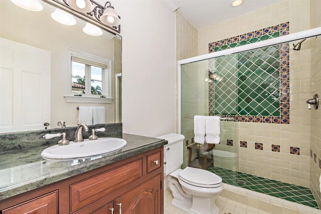 Photo of 235 Dunbar Road