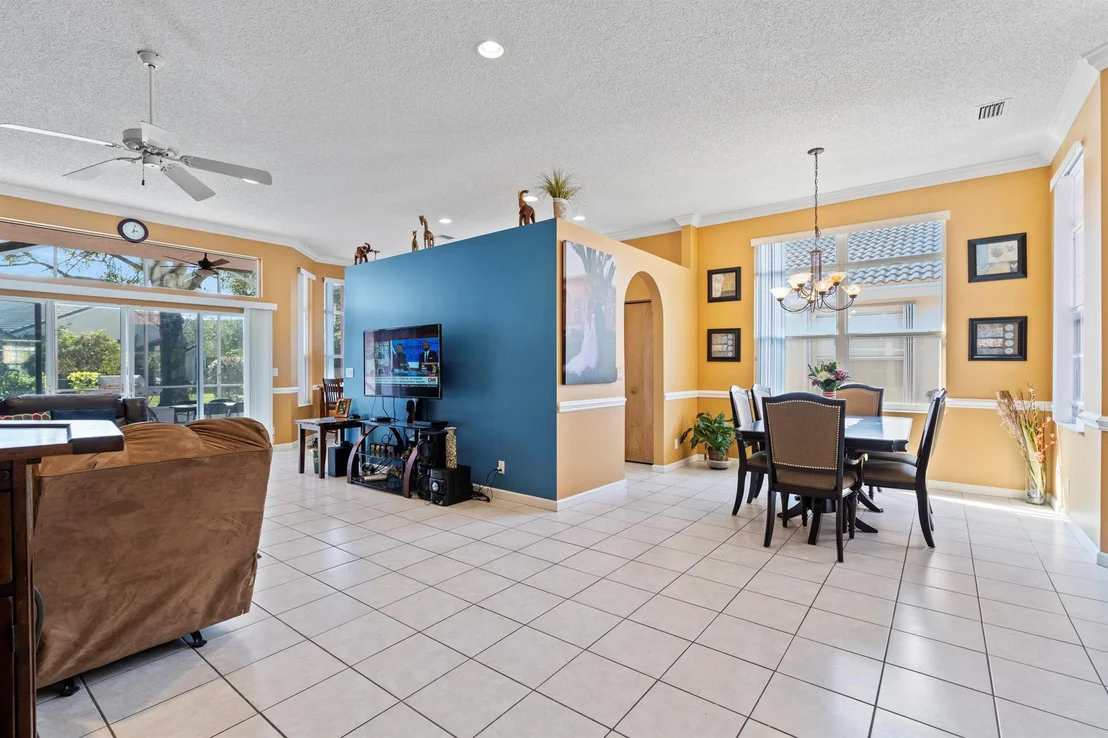 Photo of 2805 Waters Edge Circle