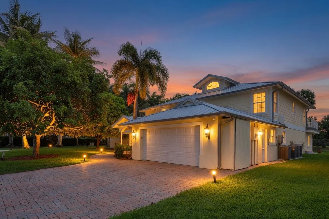 Photo of 5844 Pinebrook Drive