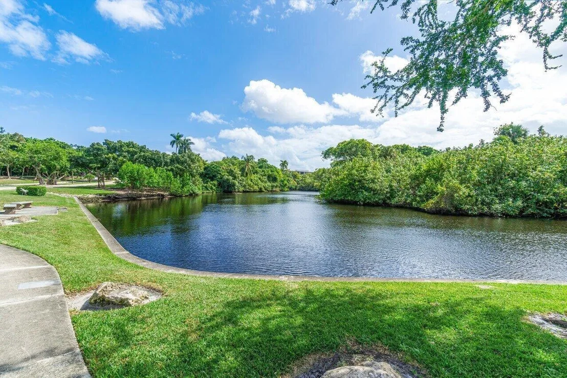 Photo of 781 Apple Tree Lane