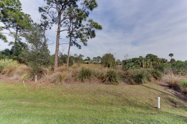 Photo of 5761 SE Pinehurst Trail