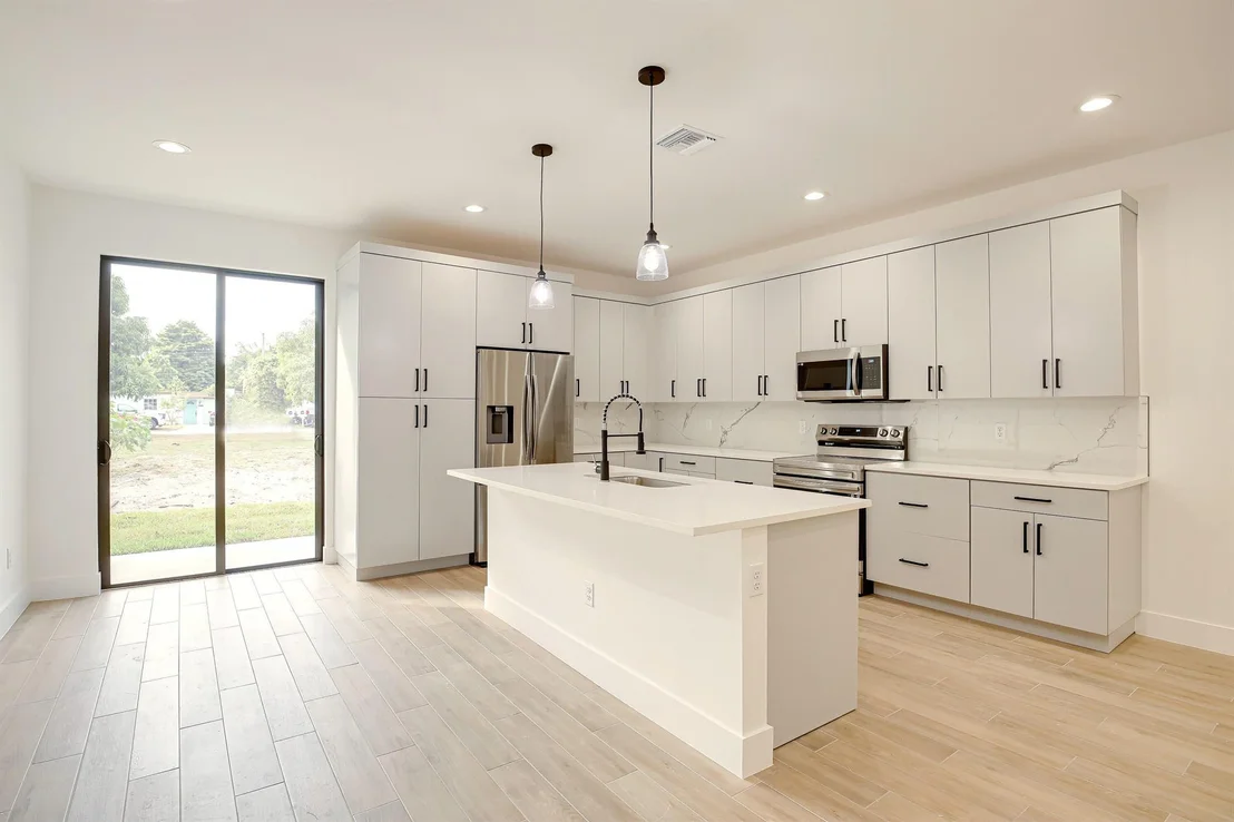 Photo of 7889 Terrace Road