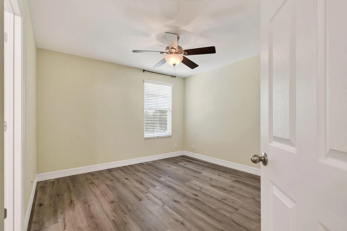 Photo of 10519 Longleaf Lane