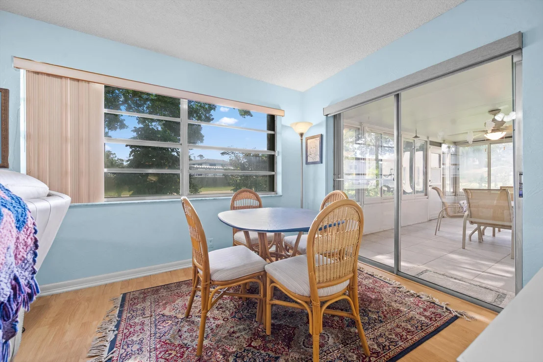Photo of 6127 RAINBOW Circle