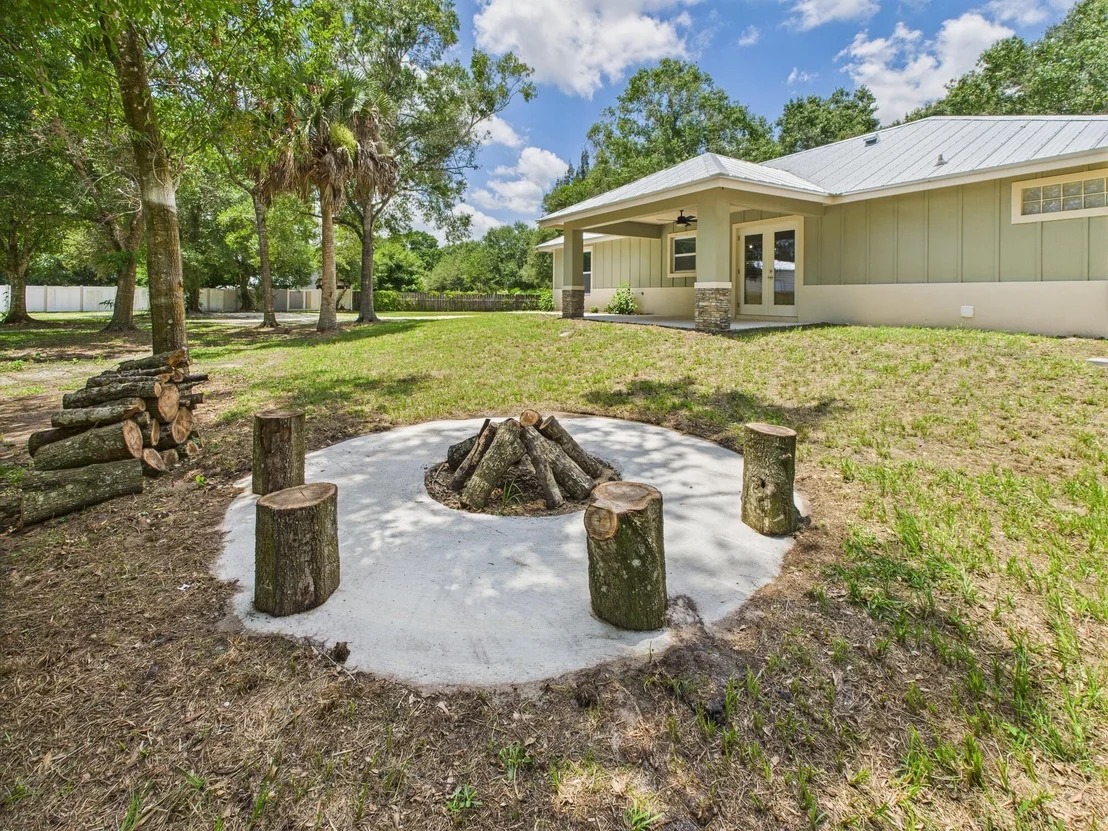 Photo of 7286 NE 4th Street