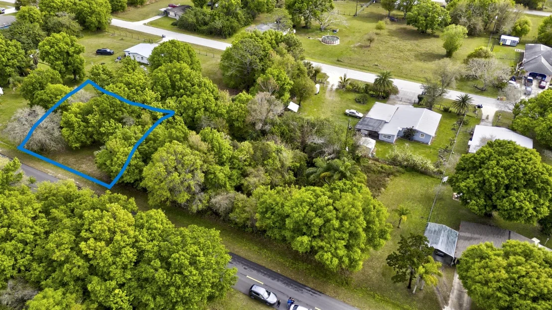 Photo of 3442 NW 33rd Avenue