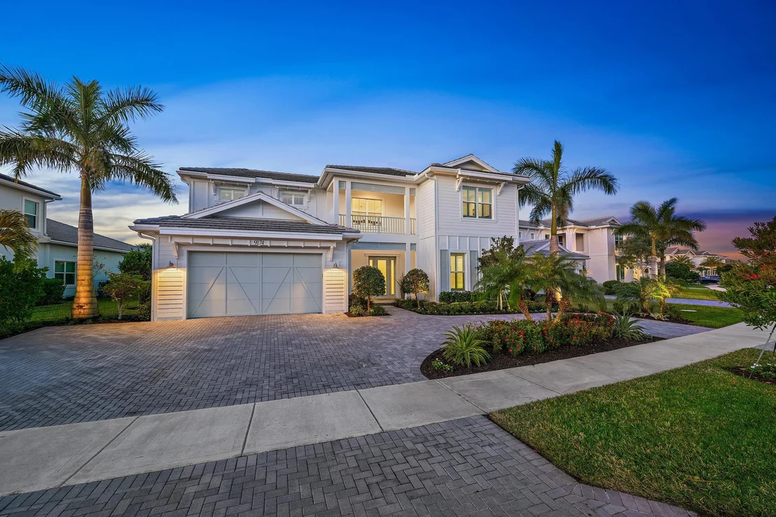 Photo of 9174 Crestview Circle