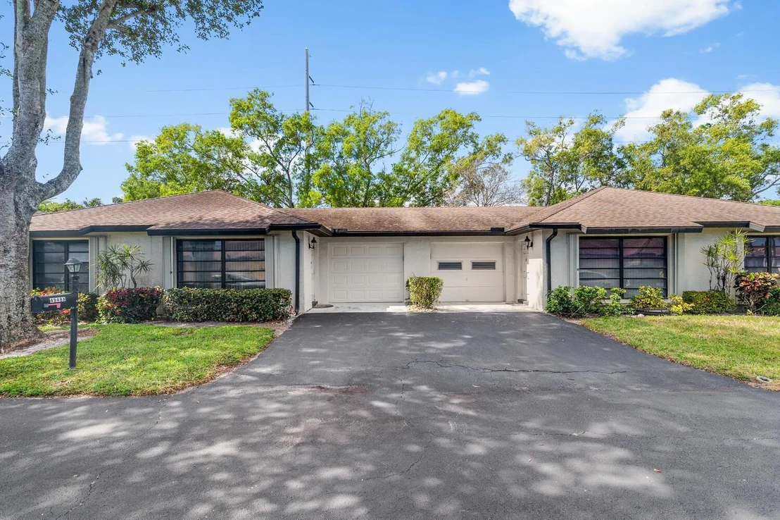 Photo of Unit A at 4948 Equestrian Circle