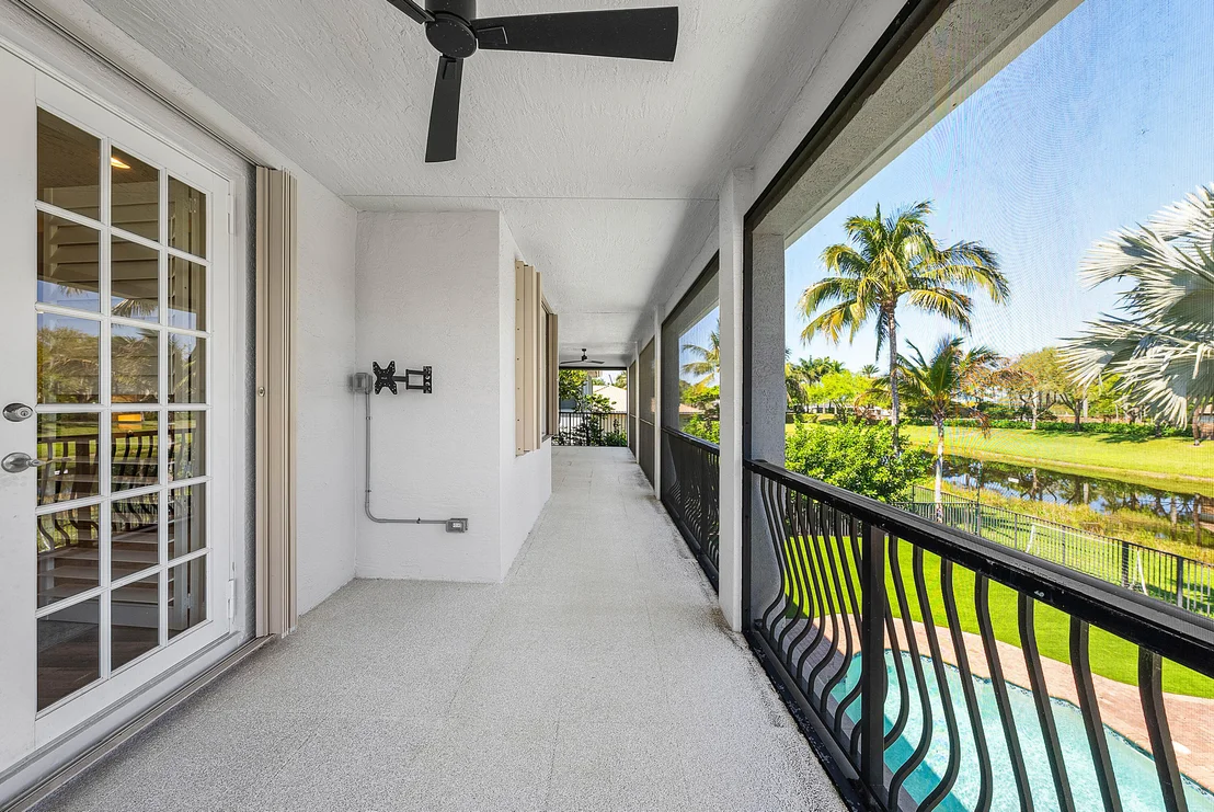 Photo of 8867 Starhaven Cove
