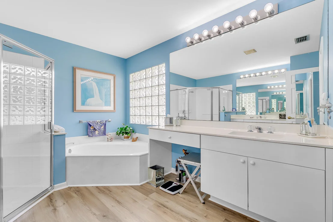 Photo of 2848 Waters Edge Circle