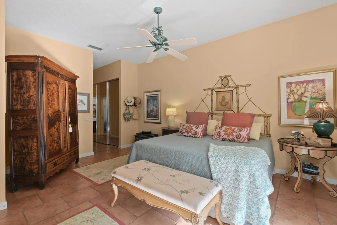 Photo of 8017 SE Double Tree Drive