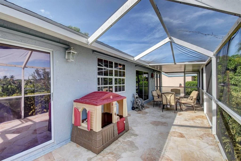 Photo of 1840 Edgewater Drive