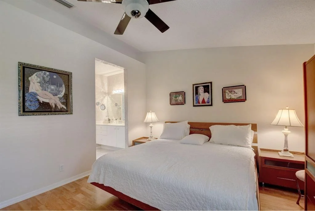 Photo of 6125 Heliconia Road