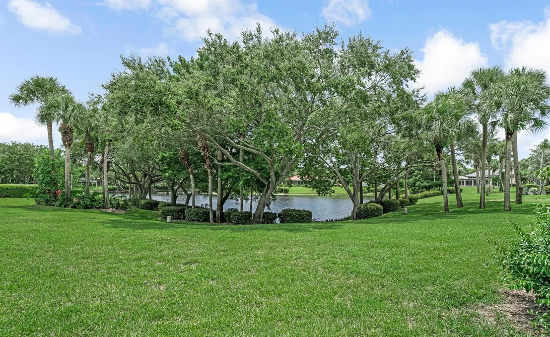 Photo of 14 Bristol Circle
