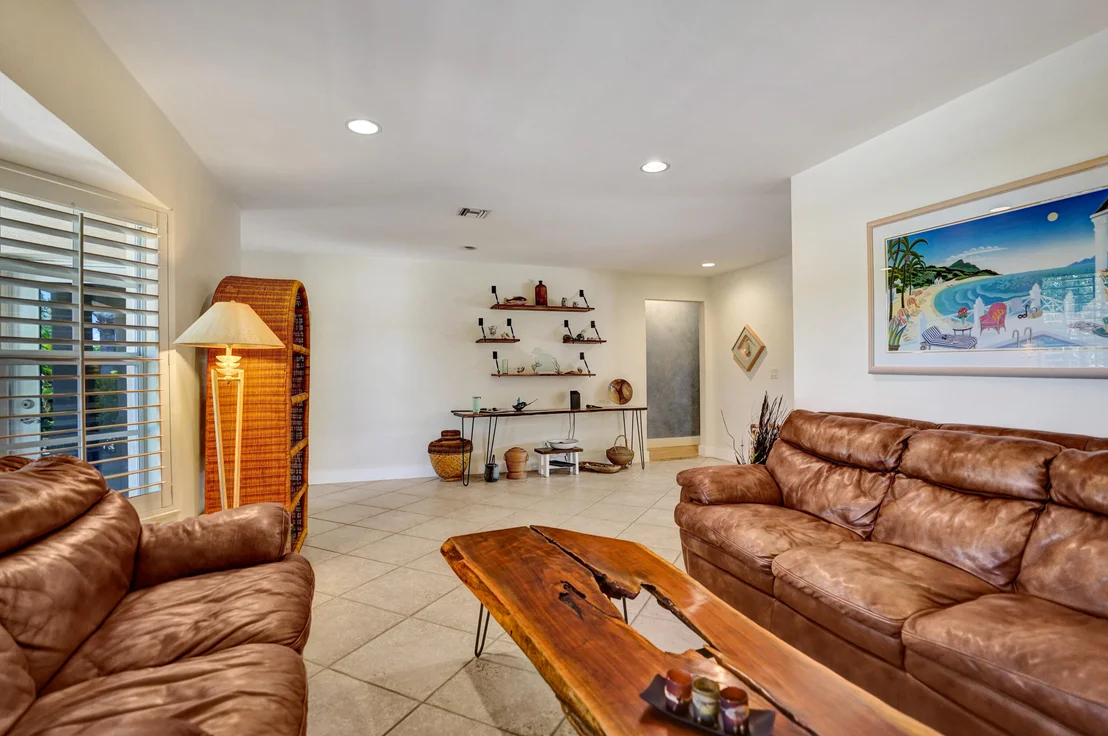 Photo of 445 SE 17th Terrace