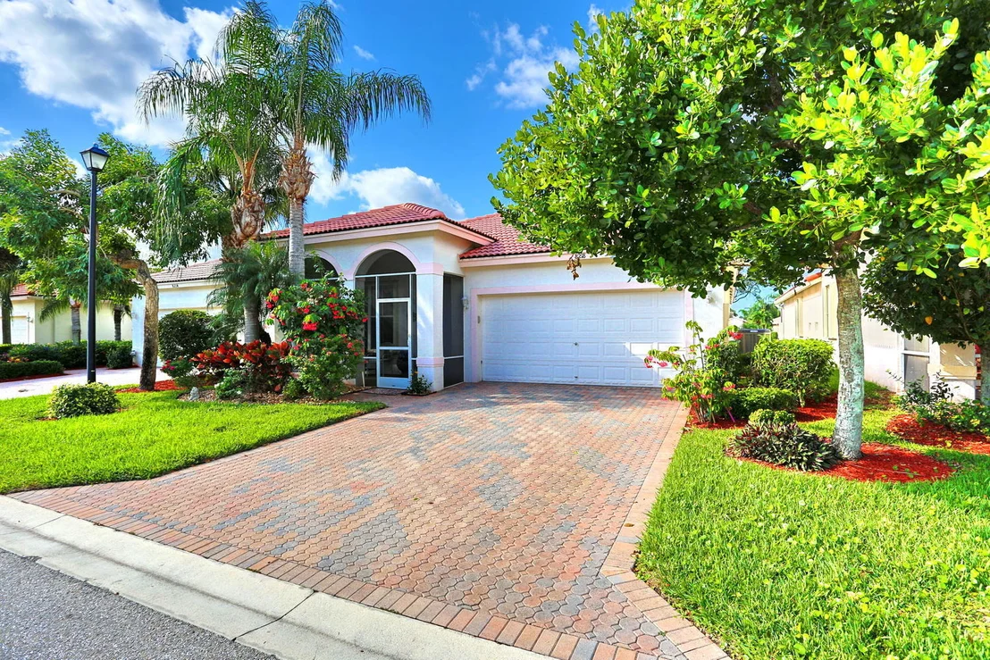Photo of 8218 Bellafiore Way
