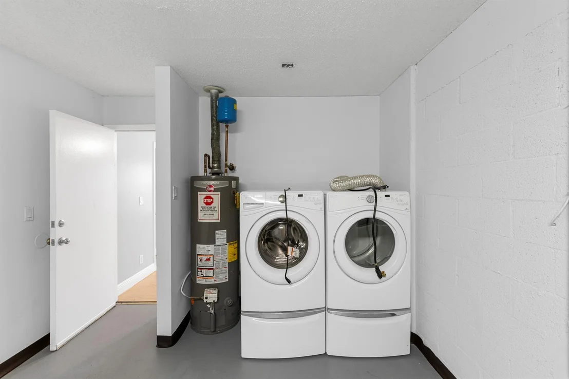 Photo of 5805 Ithaca Circle E
