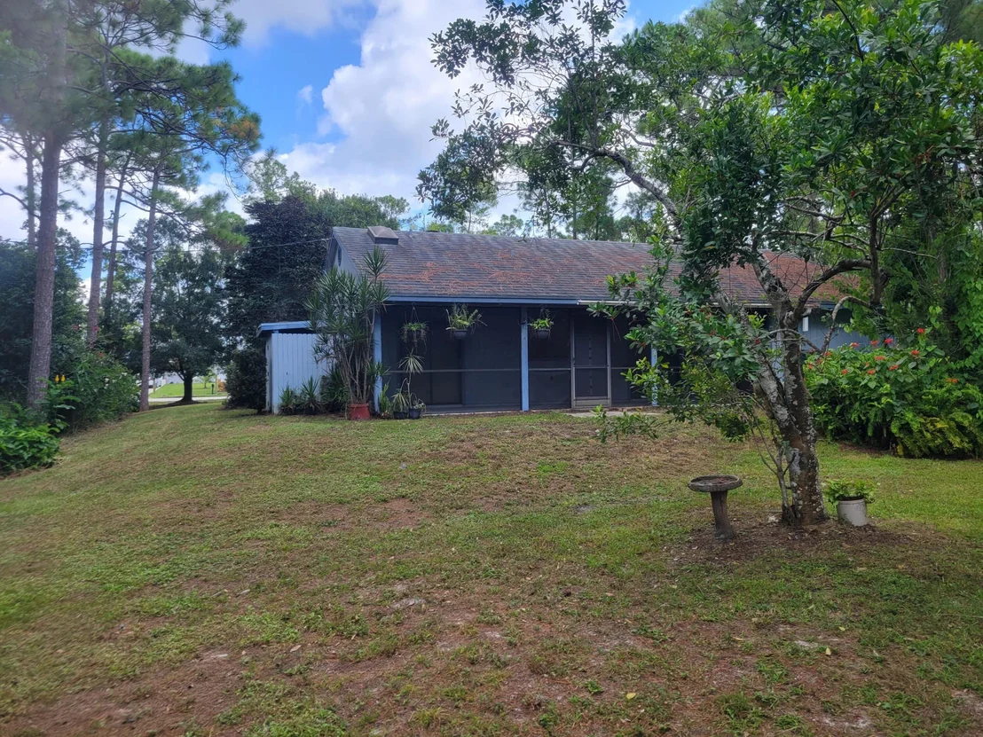 Photo of 16182 88th Road N