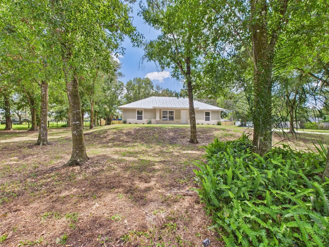 Photo of 7286 NE 4th Street