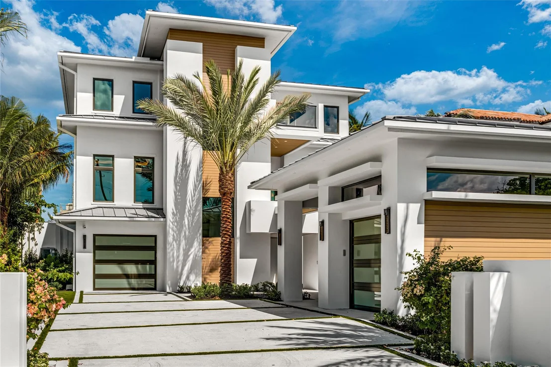 Photo of 6107 N Ocean Boulevard