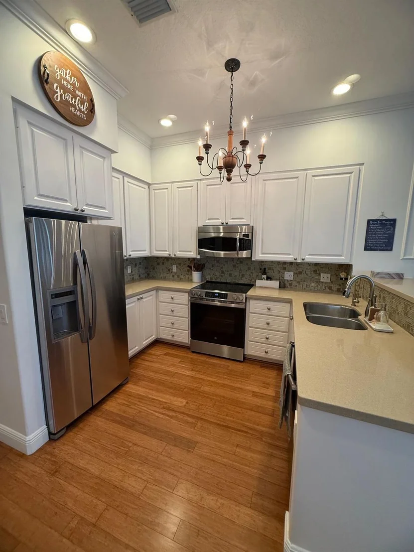 Photo of 415 San Remo Drive
