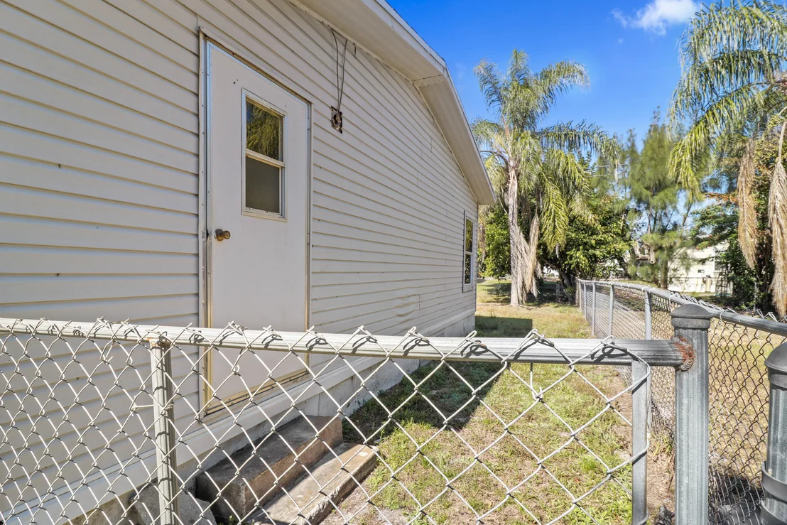 Photo of 2671 SE Janet Street