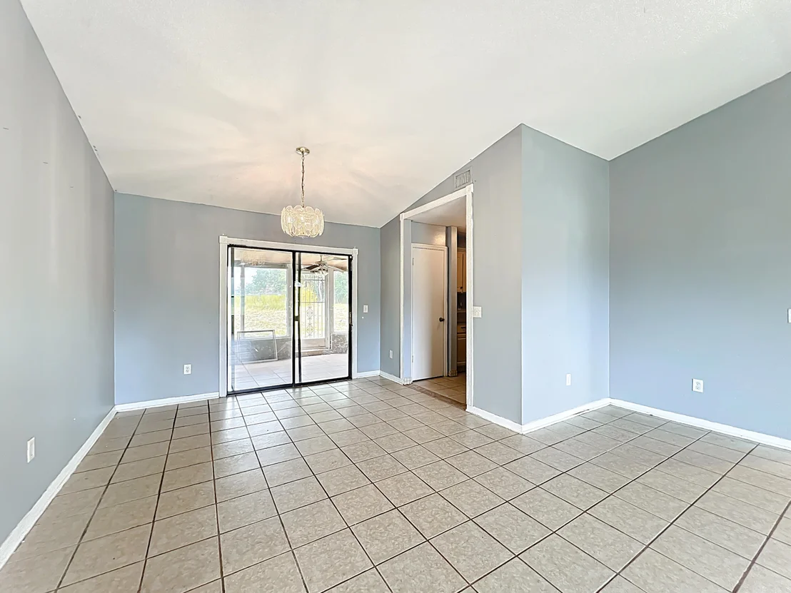 Photo of 50 Cedar Road