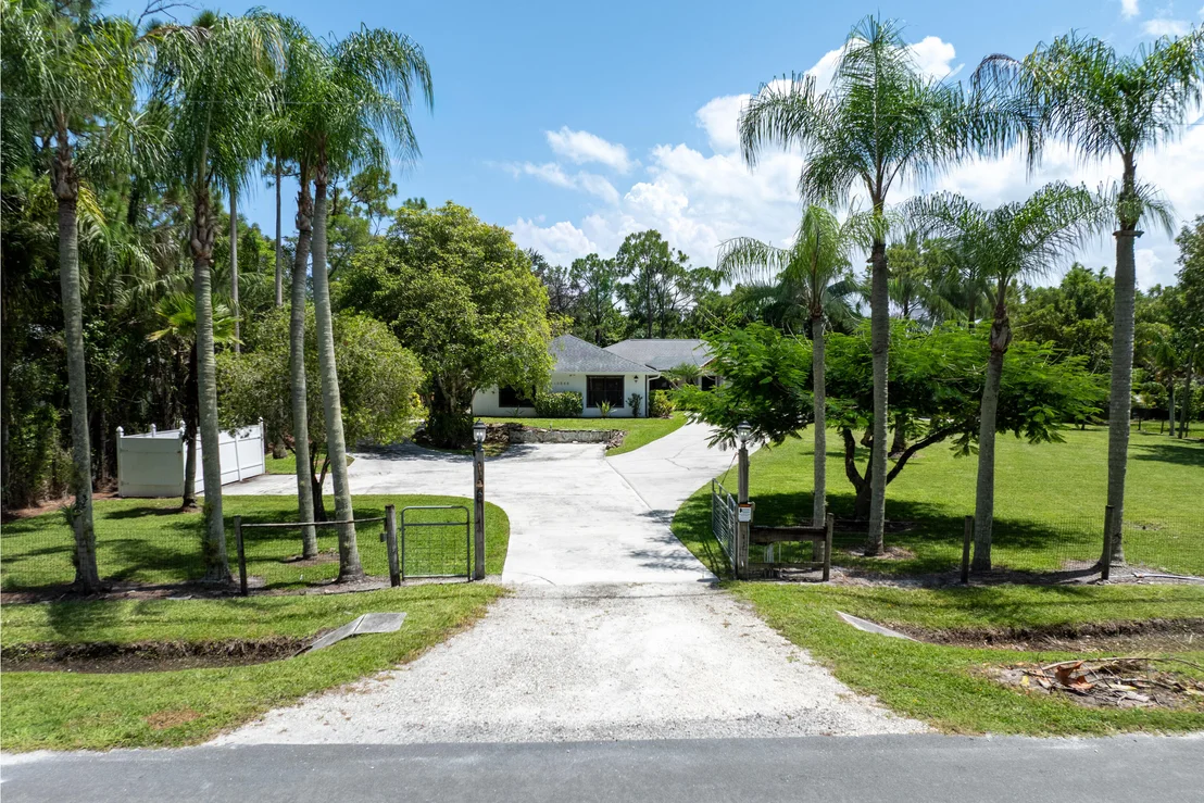 Photo of 10548 154TH Road N