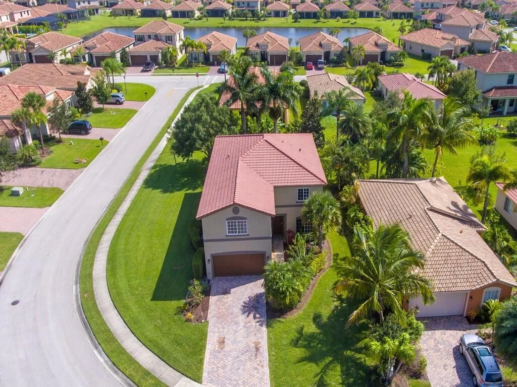 Photo of 4131 56th Lane