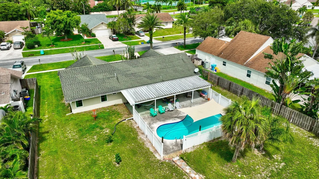 Photo of 50 Cedar Circle