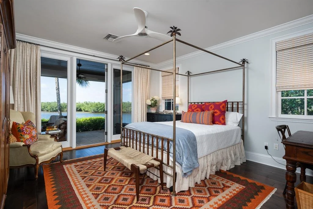 Photo of 535 White Pelican Circle