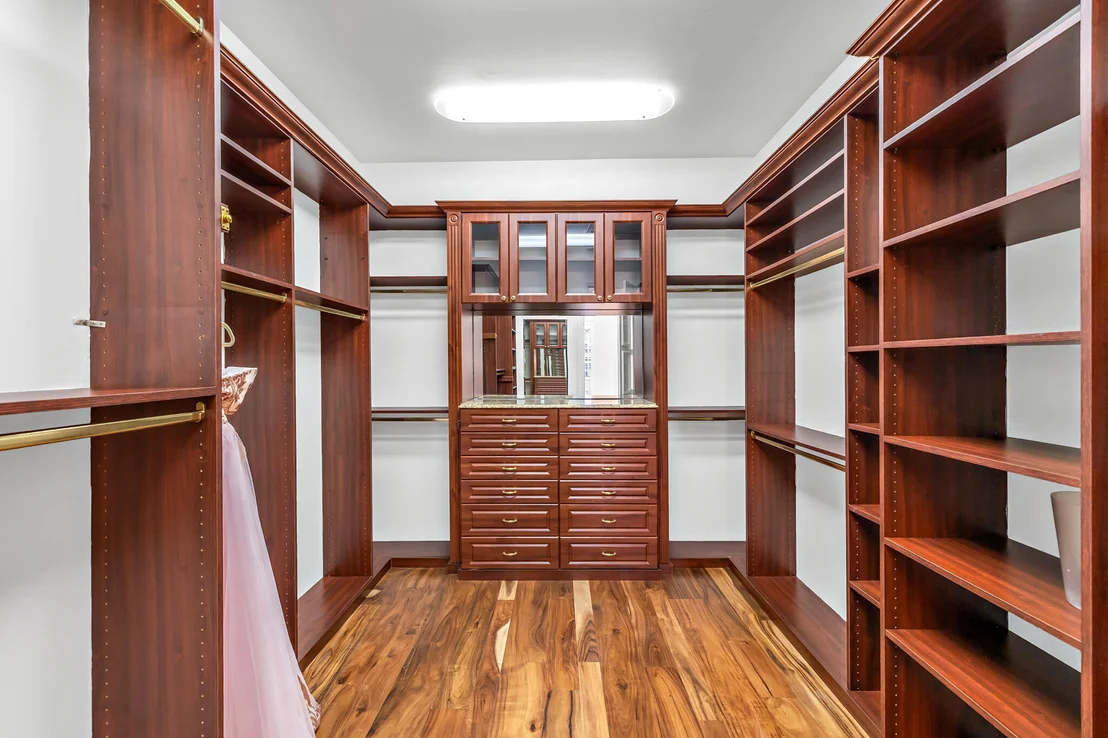 Photo of 3700 NE 28th Avenue
