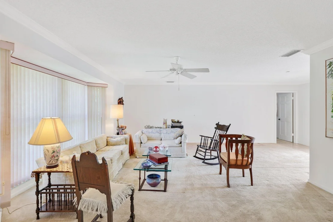 Photo of 73 Fairview E